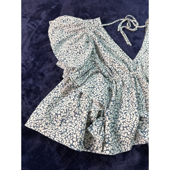 Vestique Top Blouse Size S Double Ruffle Sleeves White Blue Floral - Picture 12 of 15